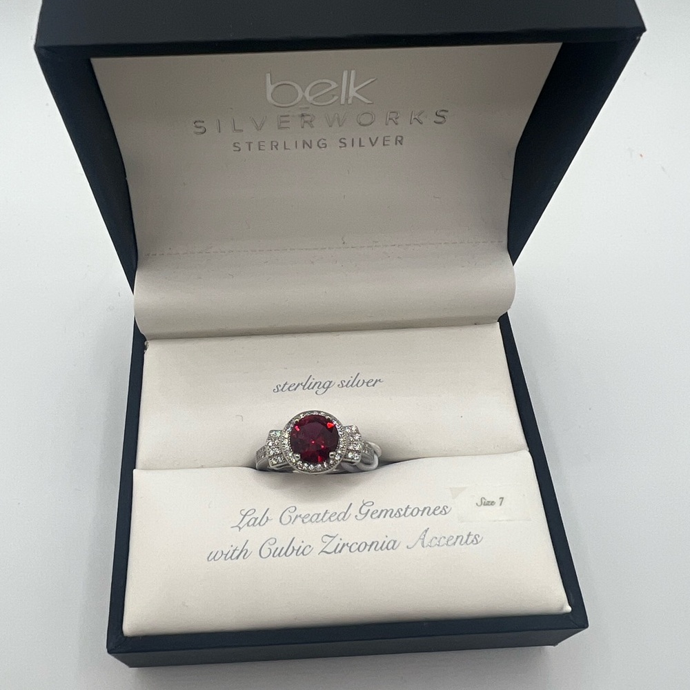 NWT Belk Silver works Sterling Silver  Sz 7 Ring With Ruby Red Lab Gemstone